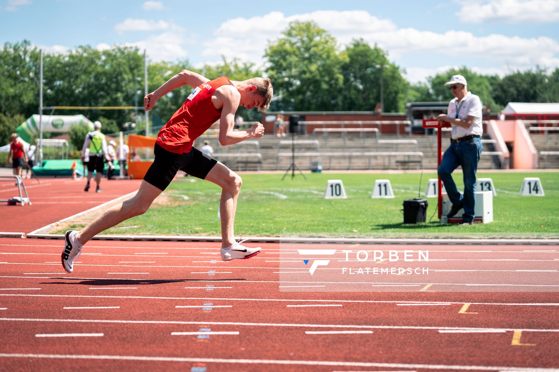 Torben Lillie (VfL Lingen) ueber 100m am 02.07.2022 waehrend den NLV+BLV Leichtathletik-Landesmeisterschaften im Jahnstadion in Goettingen (Tag 1)